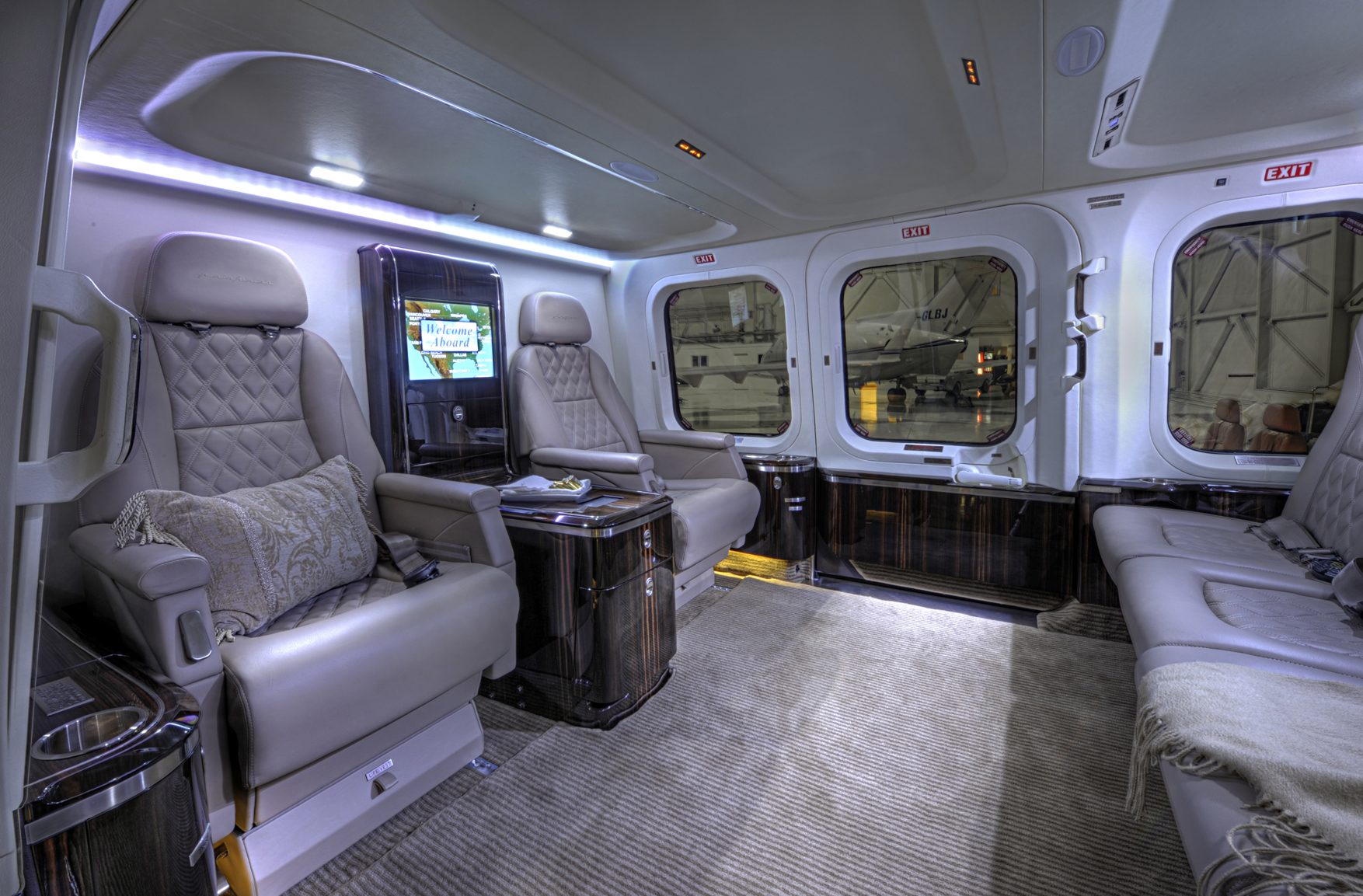 heli_-intrior_in-bay